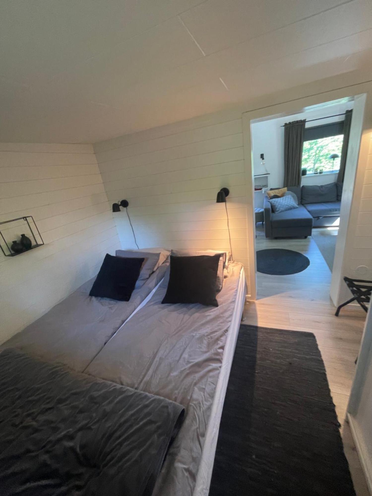 Humlegarden lake cottage, Horn Eksteriør bilde