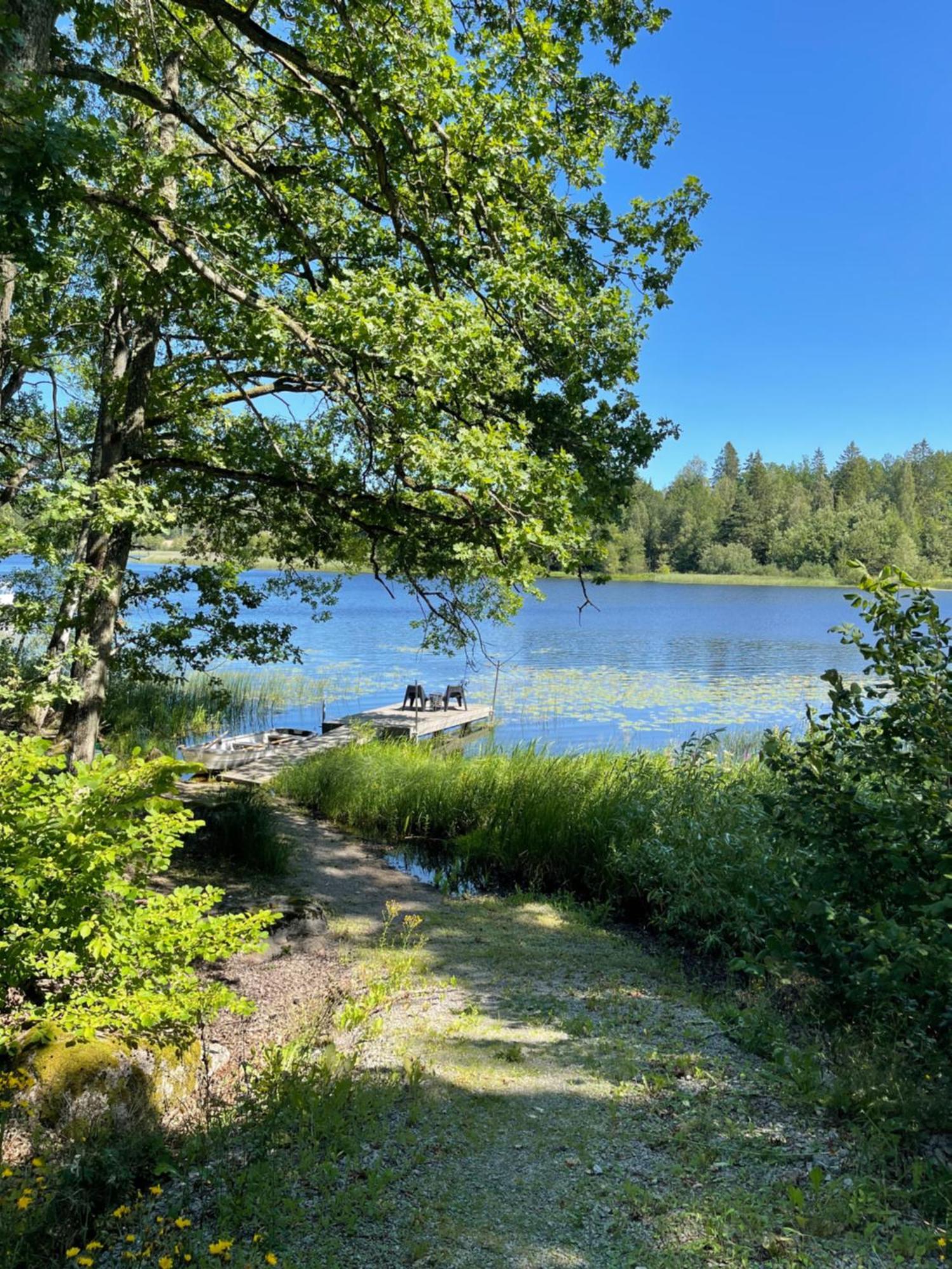 Humlegarden lake cottage, Horn Eksteriør bilde